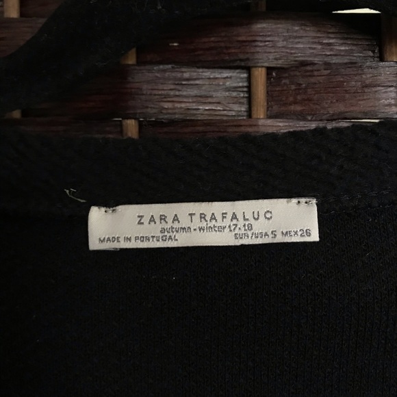 Zara Pom Pom Sweatshirt - Picture 2 of 3